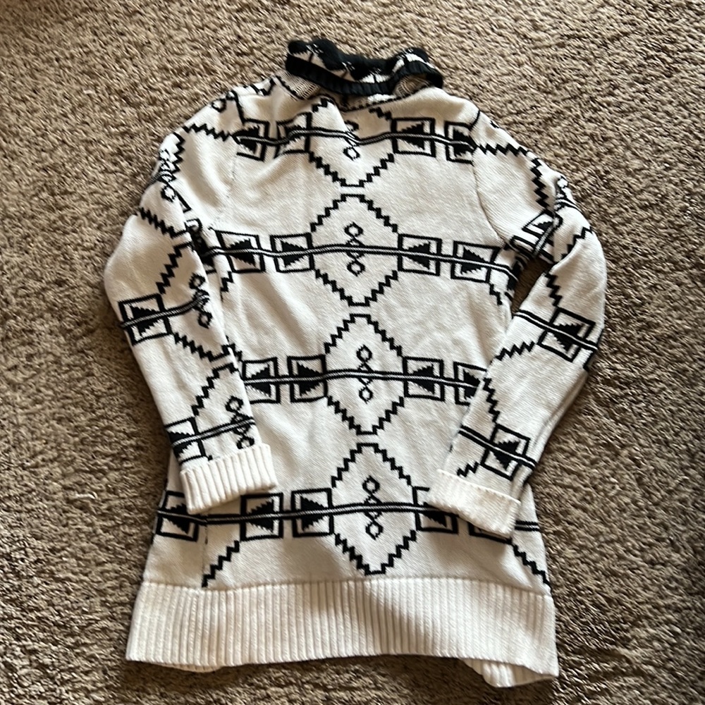 Cardigan - Picture 5 of 5
